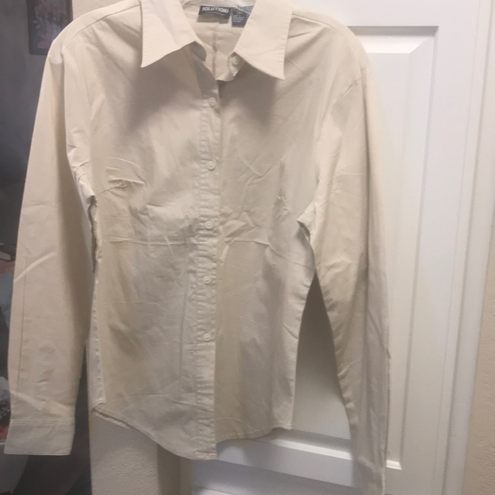 4 for $10 💗💗 Solutions Casualwear khaki colored button down shirt
